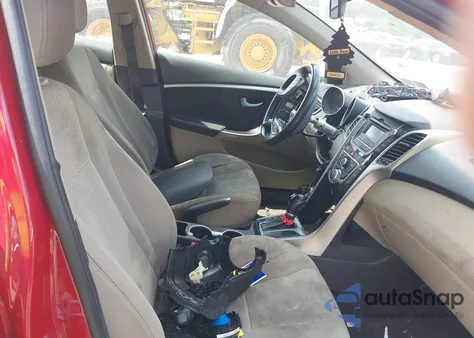 2016 Hyundai Elantra Gt z USA, uszkodzony, nr VIN KMHD35LH6GU266709